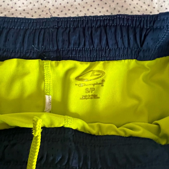 Champion shorts - Picture 3 of 3